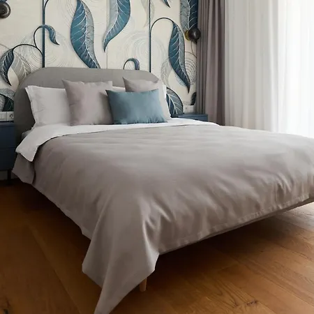 Blue I One Bedroom I One Cotroceni Park * Bucharest