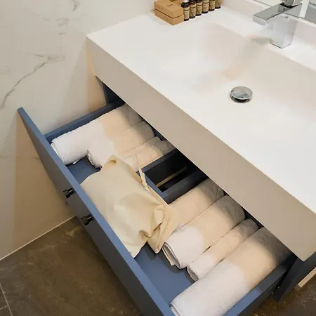 Blue I One Bedroom I One Cotroceni Park * Bukarest