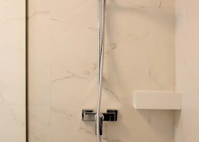 Blue I One Bedroom I One Cotroceni Park Apartment Bukarest