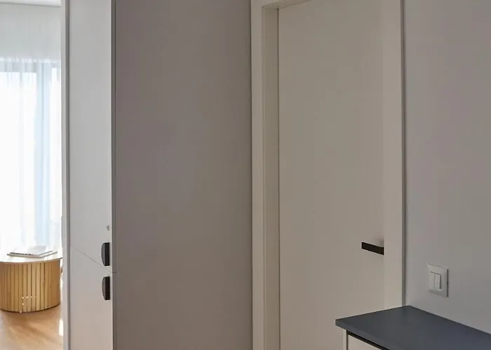 Blue I One Bedroom I One Cotroceni Park Apartment