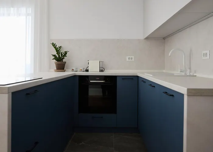 Apartment Blue I One Bedroom I One Cotroceni Park