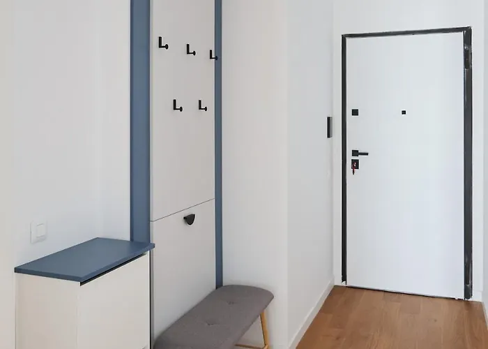 Blue I One Bedroom I One Cotroceni Park