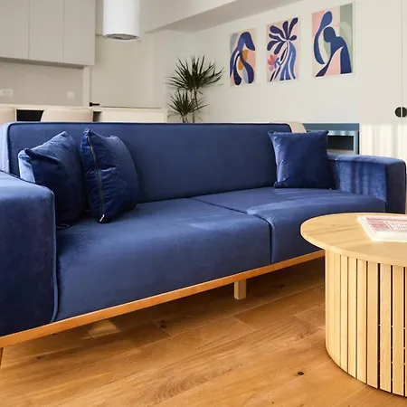 Blue I One Bedroom I One Cotroceni Park Bucarest
