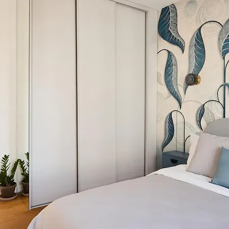 Blue I One Bedroom I One Cotroceni Park