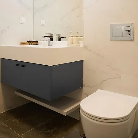 Blue I One Bedroom I One Cotroceni Park *